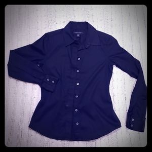 Women's Banana Republic tailored fit button on